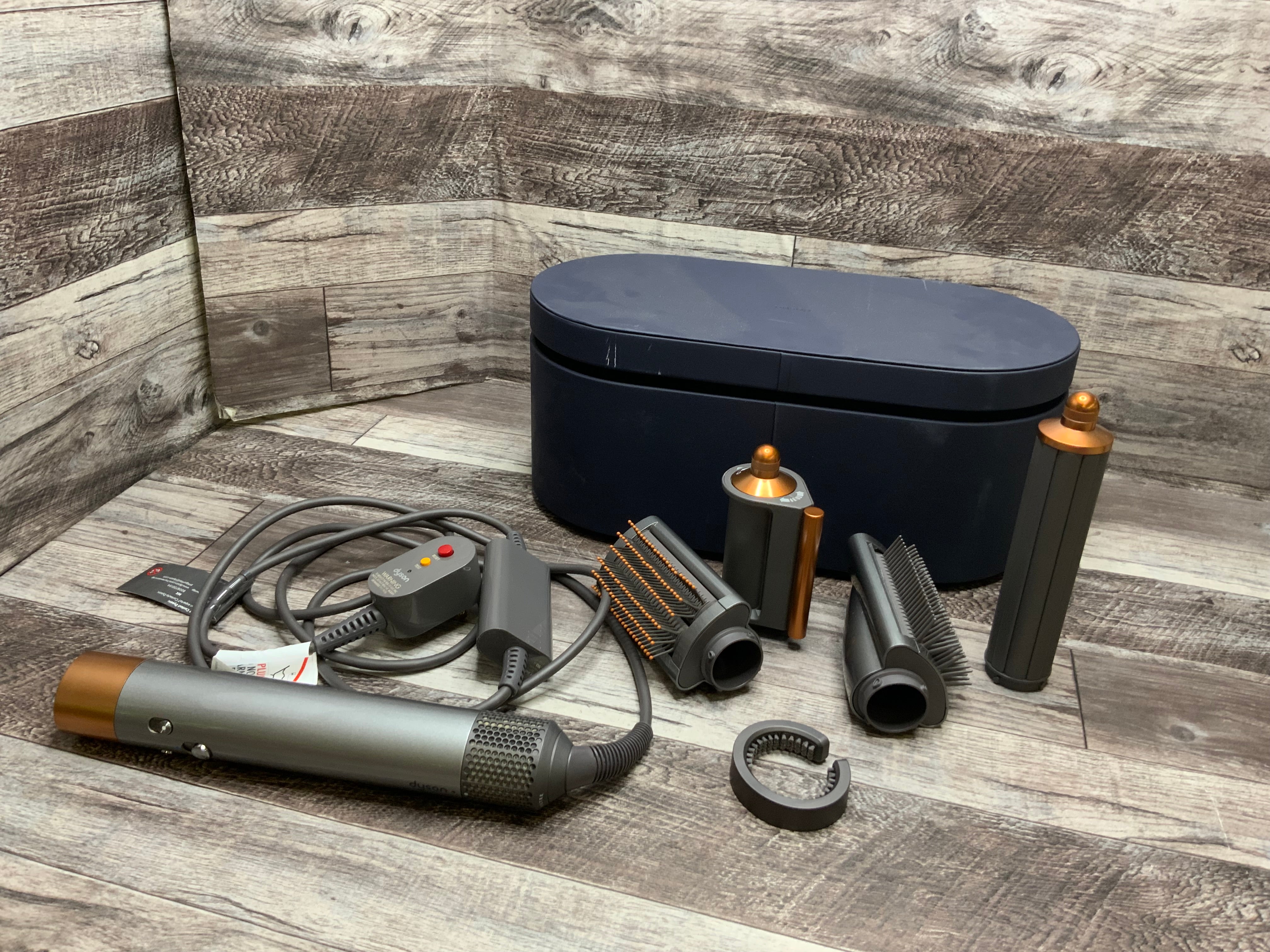 Dyson Airwrap Multi-Styler Complete 400684-01 Nickel/Copper (8089539477742)